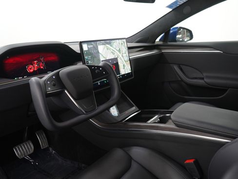 Used 2021 Tesla Model S Long Range image 21