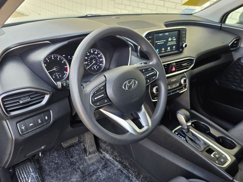 Used 2020 Hyundai Santa Fe SE AWD/4WD image 10
