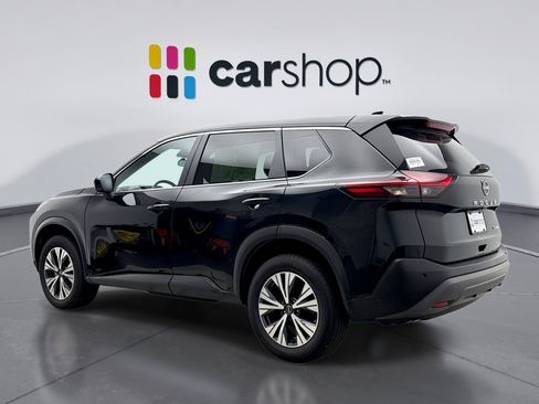 Used 2023 Nissan Rogue SV AWD/4WD image 3