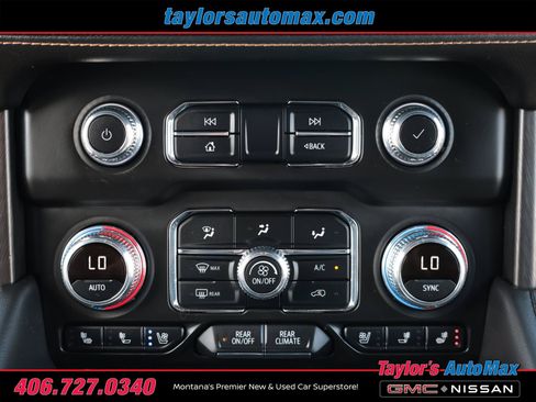 Used 2024 GMC Yukon AT4 w/ Technology Package AWD/4WD image 24