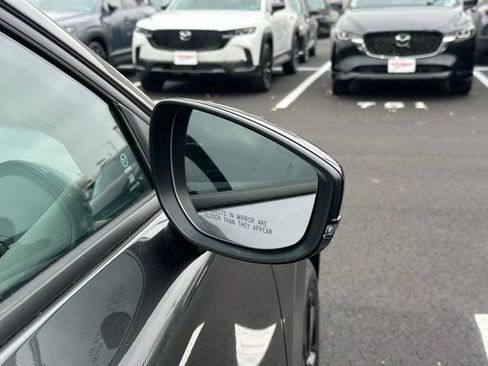 New 2026 MAZDA CX-30 AWD 2.5 S w/ Select Sport Pkg image 11