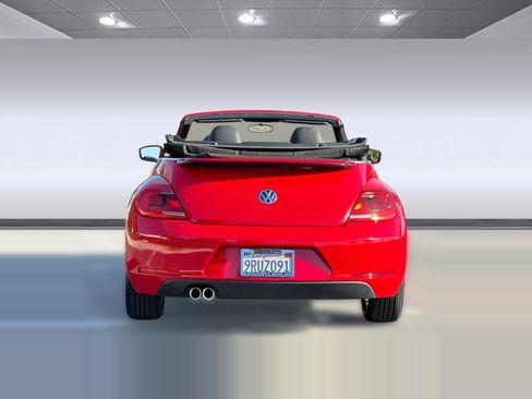 Used 2013 Volkswagen Beetle 2.5 image 9