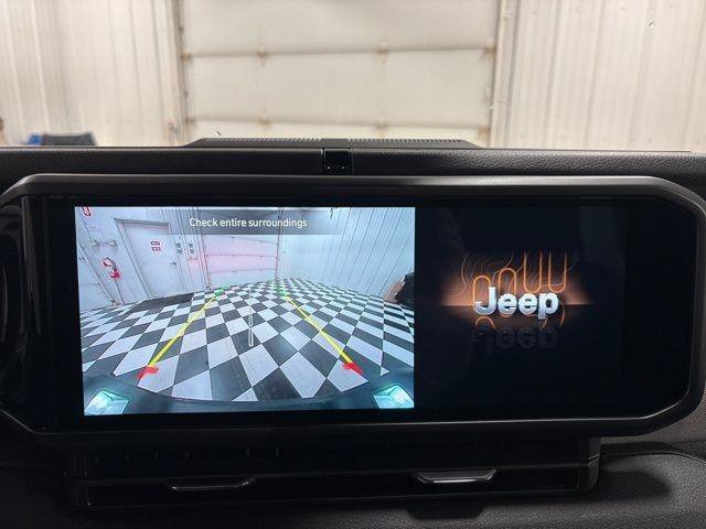 New 2026 Jeep Gladiator Sport AWD/4WD image 19