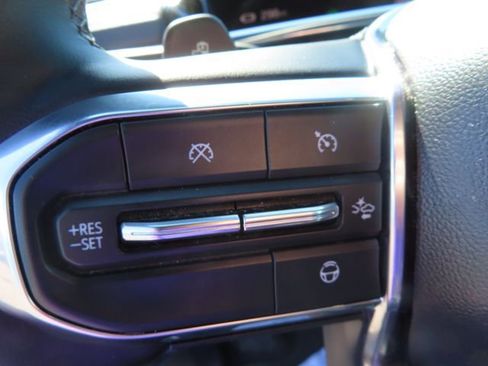 Used 2025 GMC Sierra EV Denali image 19