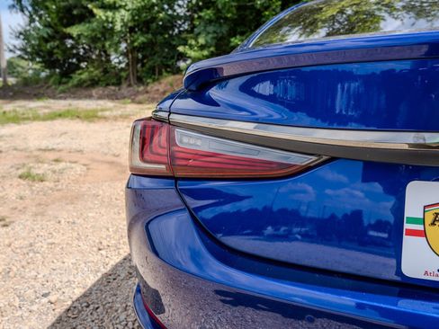 Used 2022 Lexus ES 350 F Sport FWD image 10