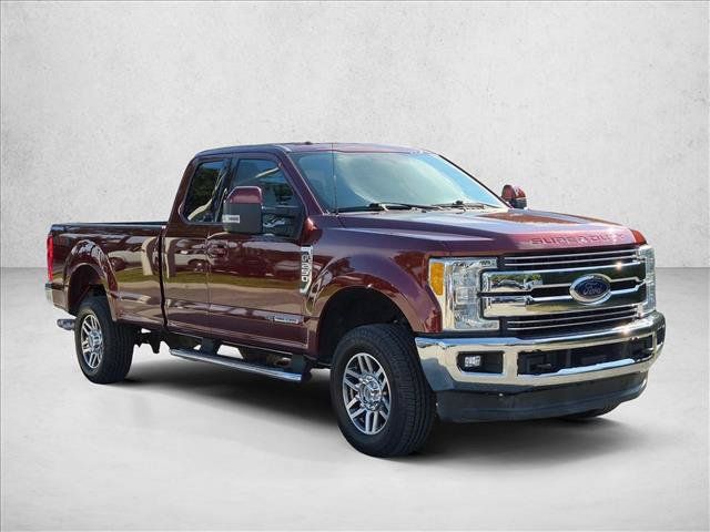 Used 2017 Ford F250 Lariat AWD/4WD image 3