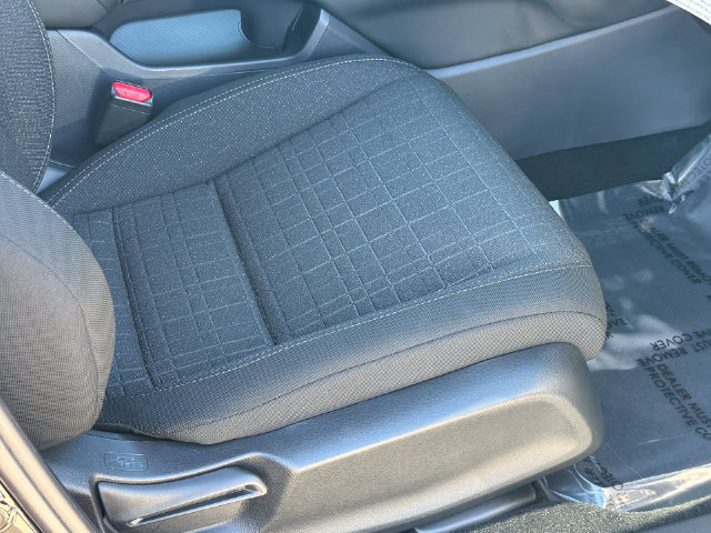 Certified 2027 Honda HR-V LX image 10