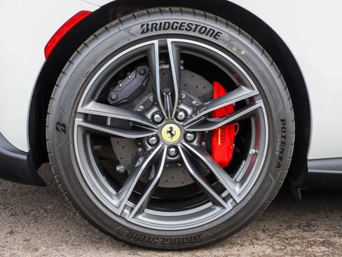 Certified 2026 Ferrari Roma Spider RWD image 46