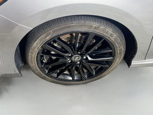 Used 2021 Toyota Camry XSE FWD image 14