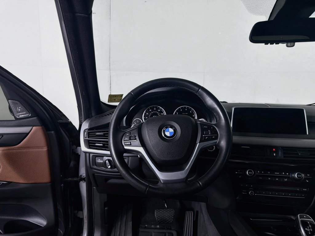 Used 2018 BMW X5 xDrive35i AWD/4WD image 21