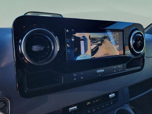 New 2026 Mercedes-Benz Sprinter 2500 image 38