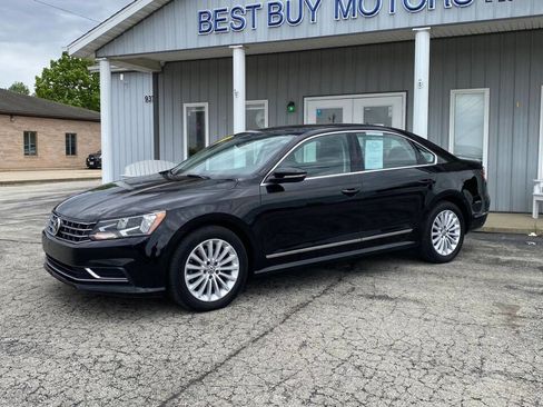 Used 2016 Volkswagen Passat 1.8T SE FWD image 1