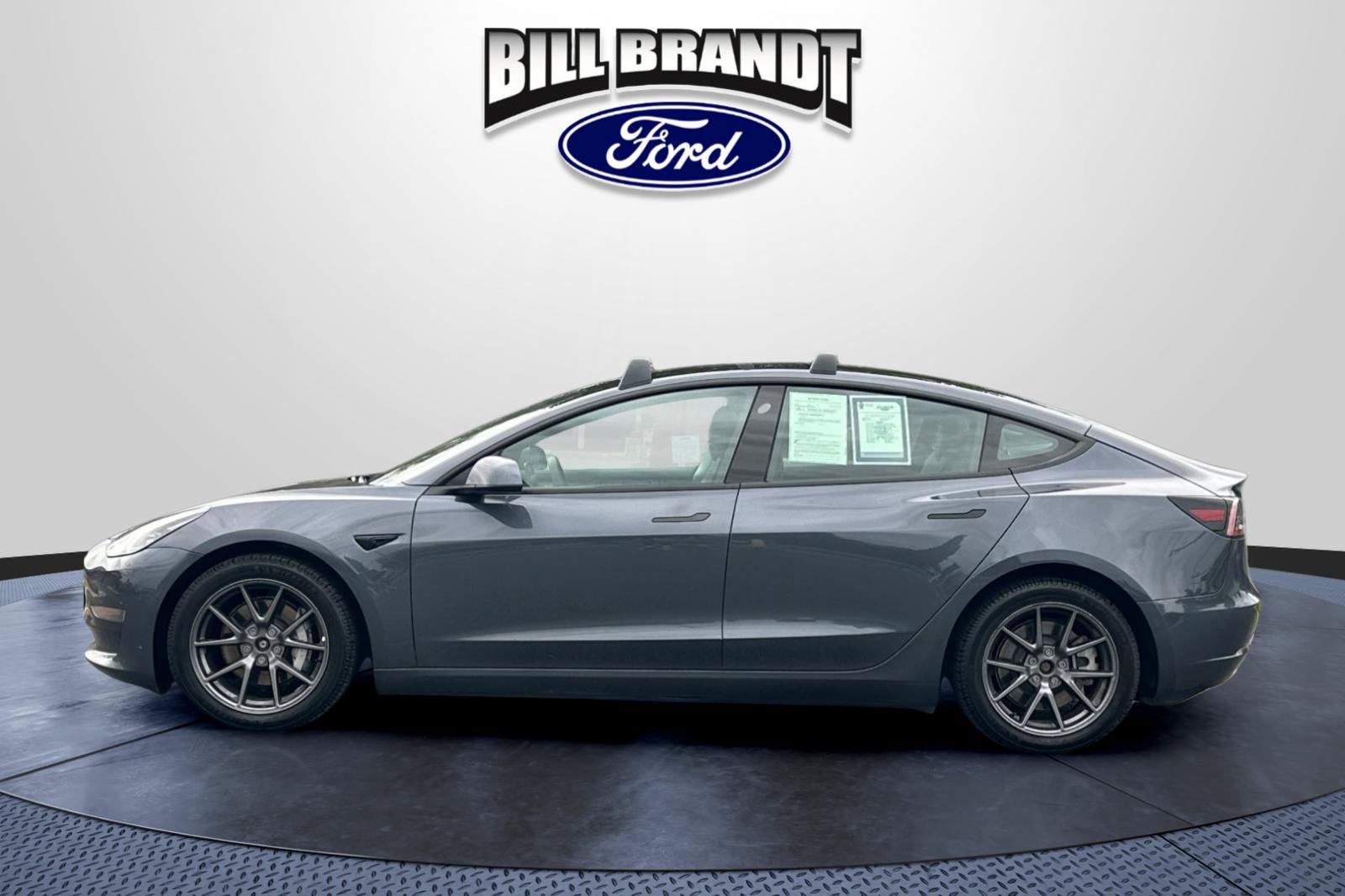 Used 2022 Tesla Model 3 Long Range AWD/4WD image 6
