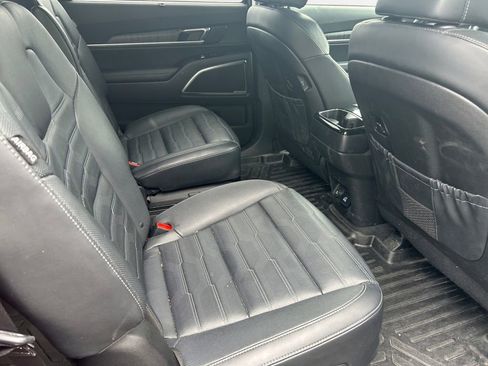 Used 2024 Kia Telluride SX Prestige AWD/4WD image 29