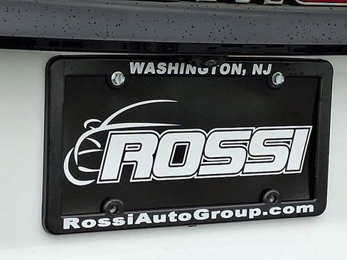 Used 2025 GMC Acadia Elevation image 40