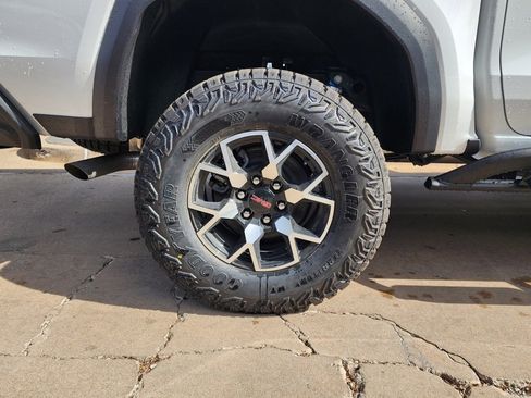 New 2026 GMC Canyon AT4X image 55