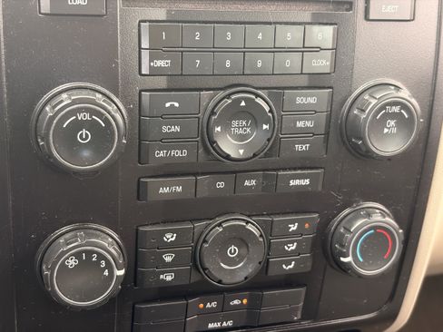 Used 2012 Ford Escape XLS FWD image 22