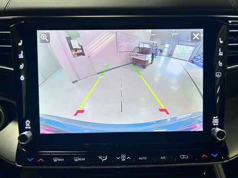 New 2026 Jeep Grand Wagoneer Limited image 15