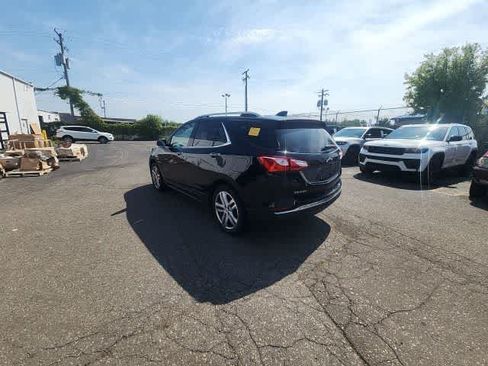 Used 2019 Chevrolet Equinox Premier FWD image 17