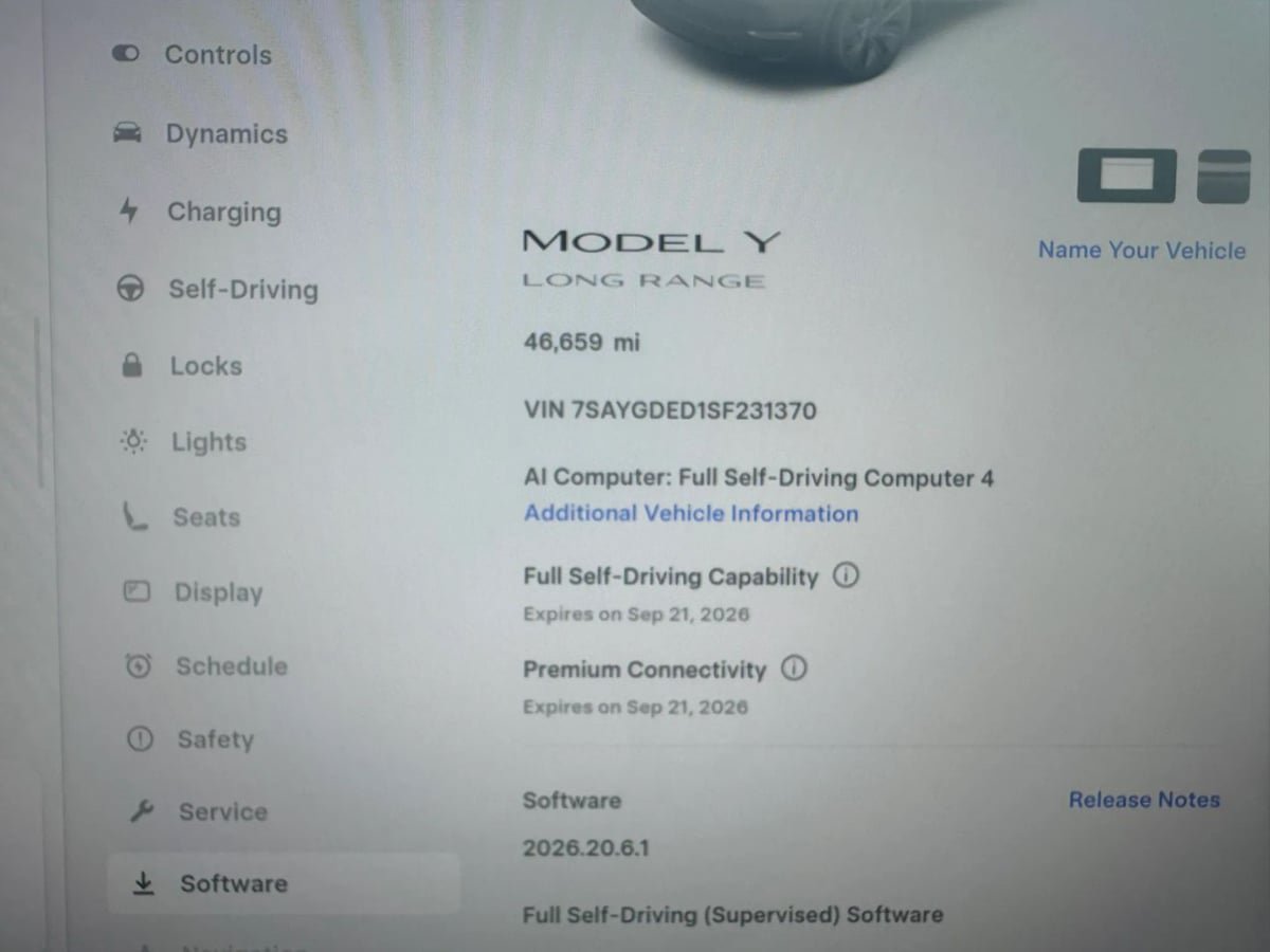 Used 2025 Tesla Model Y Long Range RWD image 4
