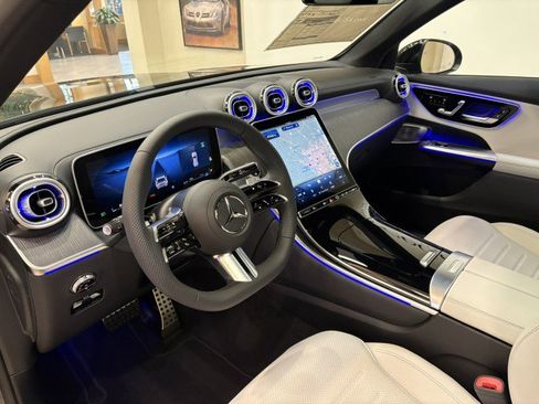 New 2026 Mercedes-Benz GLC 300 image 7