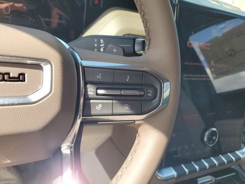 New 2026 GMC Yukon Denali RWD image 27