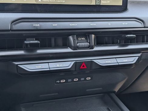 Used 2027 Kia Telluride SX X-Line AWD/4WD image 29