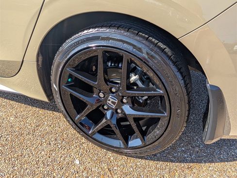 Certified 2025 Honda Civic Sport image 29