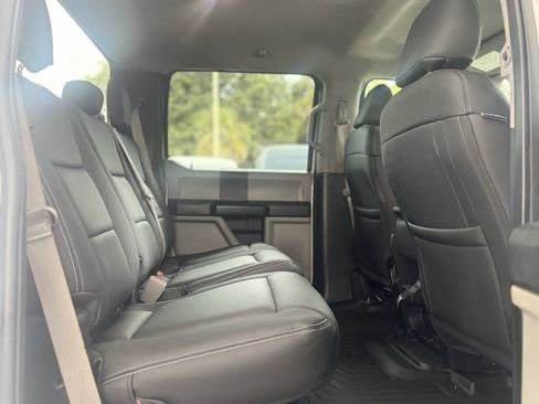 Used 2019 Ford F250 XL w/ Power Equipment Group AWD/4WD image 18