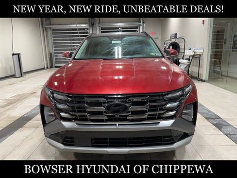 Used 2025 Hyundai Tucson Limited image 11