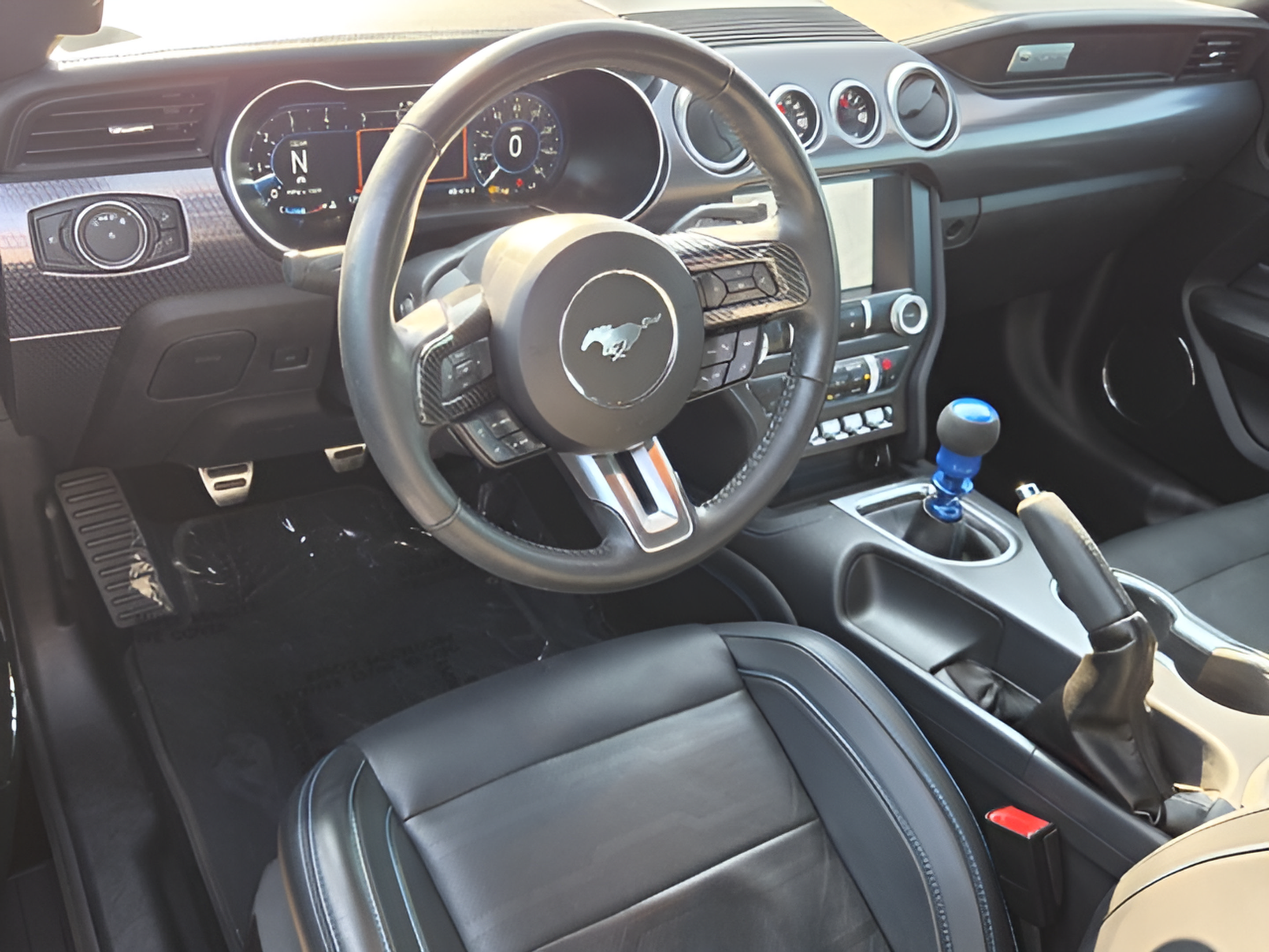 Used 2019 Ford Mustang GT Premium w/ GT Performance Package RWD image 14