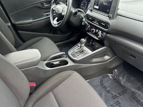 Used 2023 Hyundai Kona SEL image 18