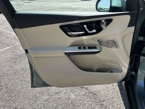 New 2027 Mercedes-Benz GLC 300 image 18