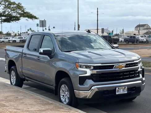 Used 2025 Chevrolet Silverado 1500 LT w/ Protection Package image 6