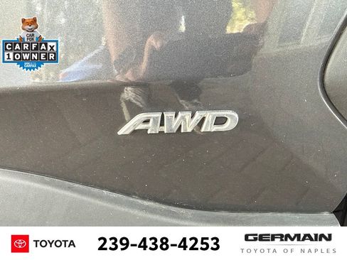 Used 2024 Toyota RAV4 XLE AWD/4WD image 5