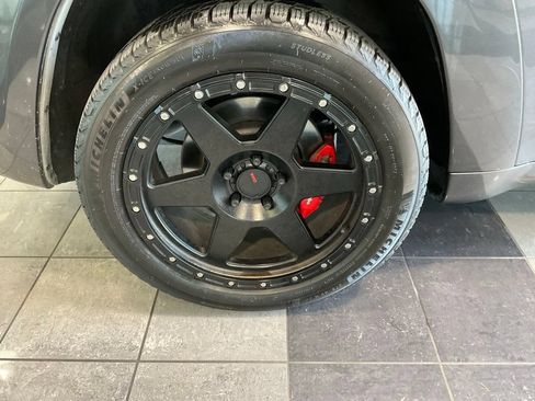 Used 2015 Jeep Grand Cherokee SRT w/ Trailer Tow Group IV AWD/4WD image 7