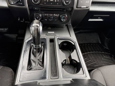 Used 2015 Ford F150 XLT w/ Equipment Group 302A Luxury image 23