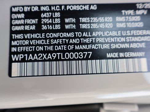 New 2026 Porsche Macan 4 Electric image 39