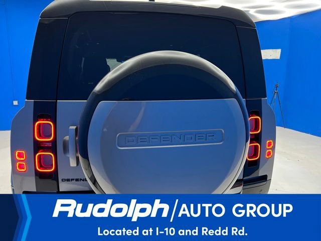 Used 2023 Land Rover Defender 110 X AWD/4WD image 4