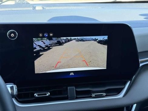 Used 2026 Chevrolet Equinox LT w/ Convenience Package II AWD/4WD image 25