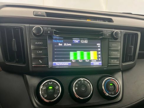 Used 2017 Toyota RAV4 LE w/ All Weather Liner Package FWD image 66
