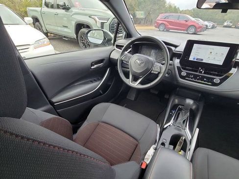 Used 2023 Toyota Corolla SE image 7