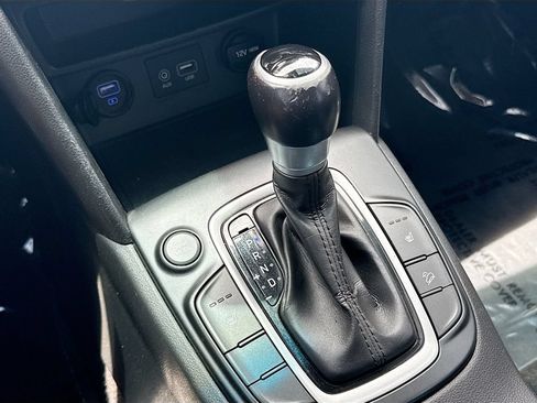Used 2021 Hyundai Kona SEL FWD image 16