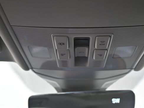 Used 2023 Volkswagen Jetta SE FWD image 14