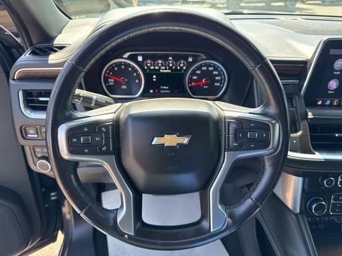 Used 2021 Chevrolet Tahoe Premier w/ Premium Package AWD/4WD image 12