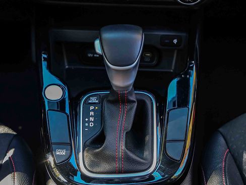 Certified 2023 Kia Soul GT-Line image 14