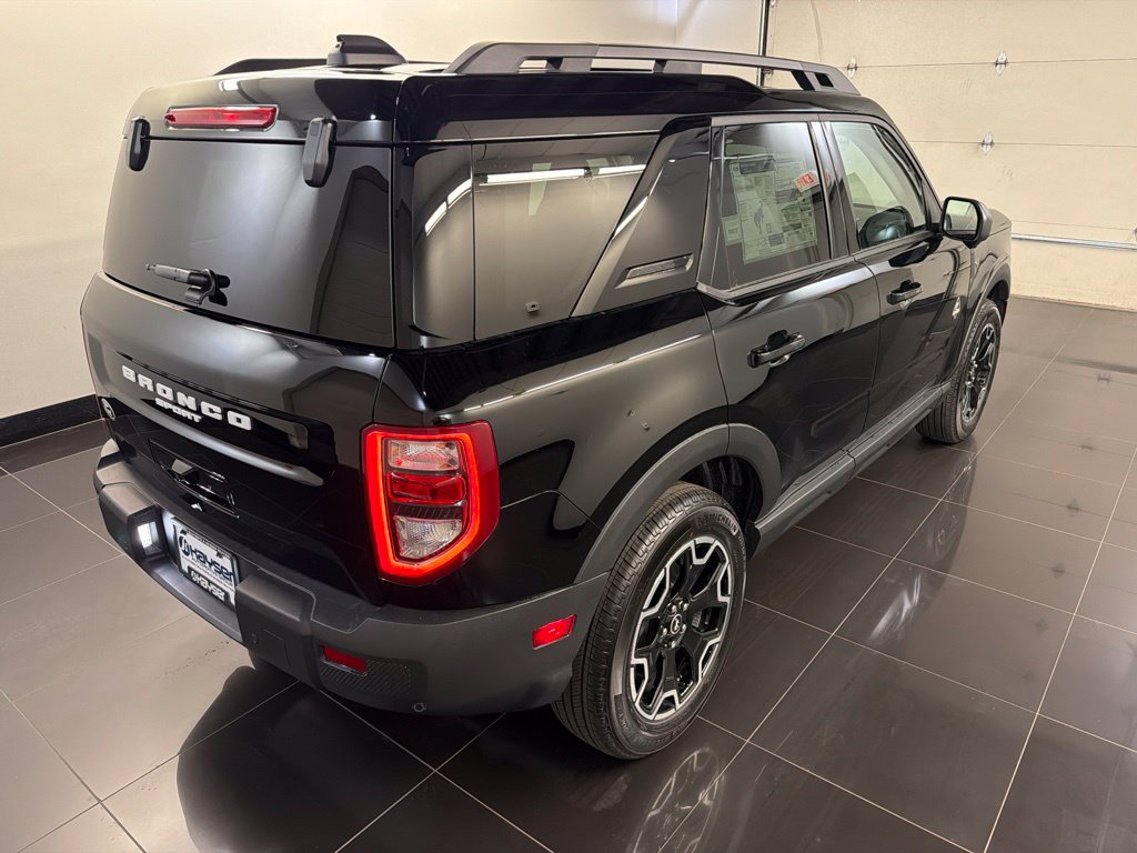 New 2026 Ford Bronco Sport Outer Banks w/ Outer Banks Tech Package+ AWD/4WD image 6