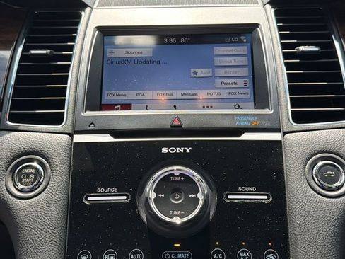 Used 2019 Ford Taurus Limited FWD image 28