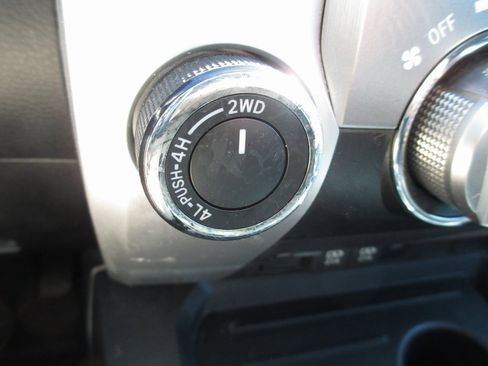 Used 2020 Toyota Tundra SR5 w/ SR5 Upgrade Package image 23