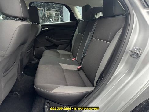 Used 2014 Ford Focus SE FWD image 26